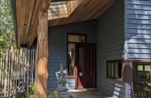 Bowen Island House | Raven's Rock - Bowen Island