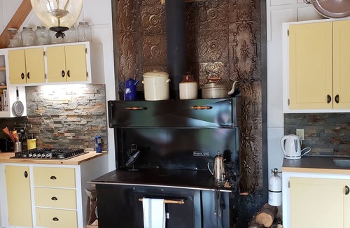 Englishtown Cabin | Raven's Roost Hike-in Sleeping Cabin at Sally's Brook Off-Grid Luxury Cabins