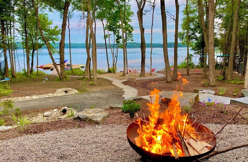Ryerson Cottage | Recently built high end very private Lakefront family cottage