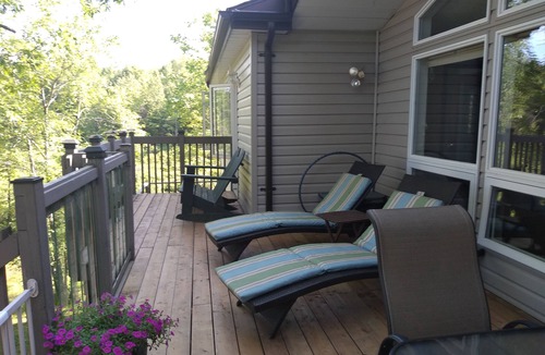 Gravenhurst Cottage | Reduced Price on Large Luxury Cottage on Lake