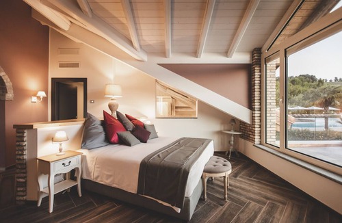 Calamandrana Hotel | Relais Almaranto