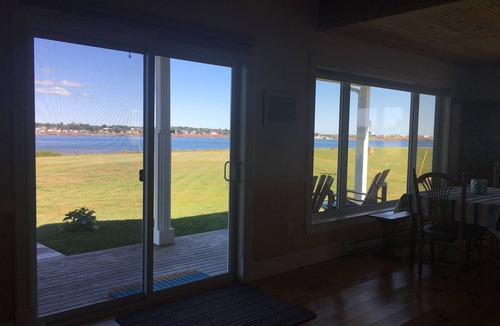 Souris House | Relax and enjoy the views from this waterfront gem!