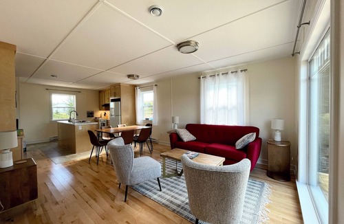 Ochre Pit Cove Cottage | Relax with the whole family at this peaceful oasis