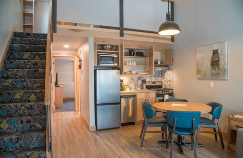 Banff Condo | Renovated Banff Condo + Loft | Private Balcony!