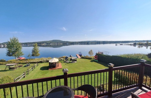 Disraeli Ski Chalet | Repos du Lac Aylmer