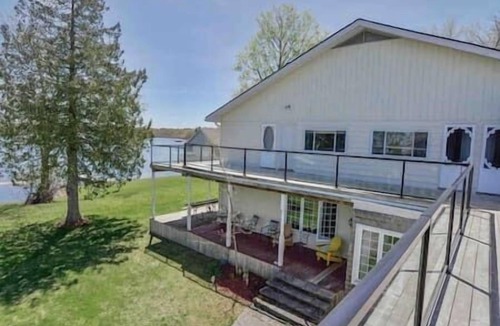 Port Stanton House | Resort, Lakefront private, pool, hottub, sauna #2