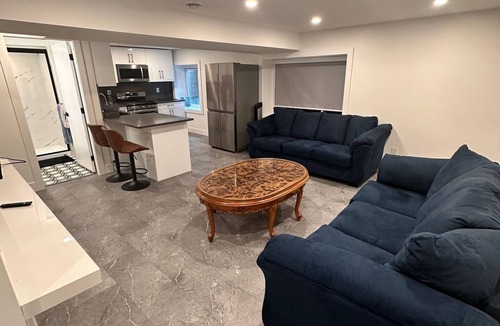 Delta Apartment | RESORT TYPE 2 BED 2 BATH SUITE IN A VERY LARGE HOME IN DELTA, BC