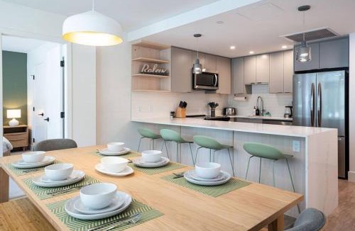 Revelstoke House | Revy Bliss - Dazzling Condo in the Mountains