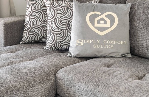 Smiths Falls Apartment | Rideau 2Br Signature Apartments. Free Parking