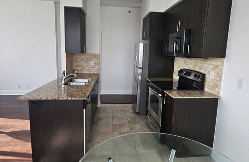 Newtonbrook Condo | Right in the middle of Thornhill, Vaughan and North York.nBathurst & Steeles