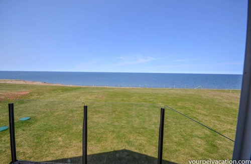 Sea View House | Rig’s Ladder – Luxury oceanfront, Pool, Hot-tub, Beautiful Beach, AC