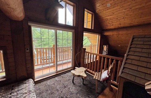 Popkum Ski Chalet | River Valley Lodge - The Best of BCn