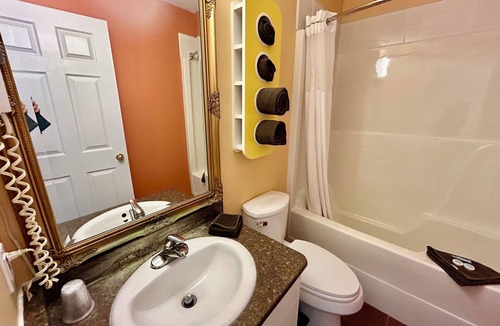 Cache Creek Hotel | Riverside Motel