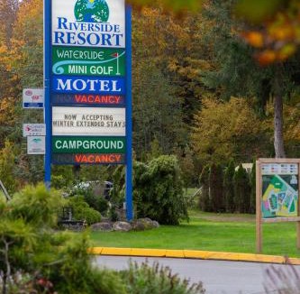 Regional District of Nanaimo Resort | Riverside Resort & RV Park