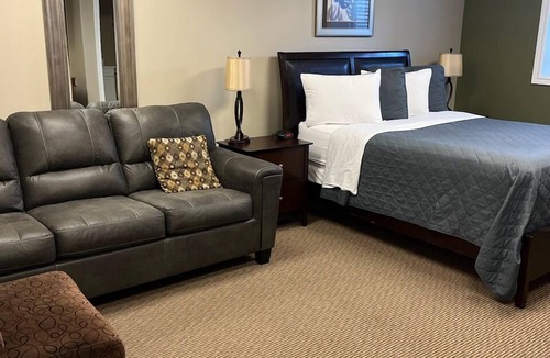 Clarenville Hotel | Riverview Suites