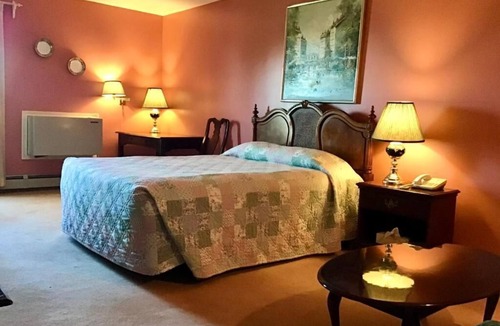 Souris Hotel | Rollo Bay Inn
