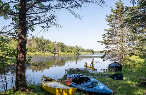 Eastern Passage Cottage | Romantic lakefront cottage minutes from ocean beach and downtown Halifax