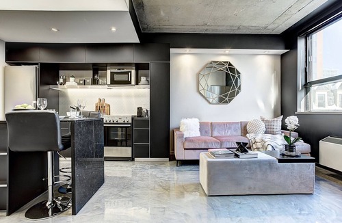 Shaughnessy Village Apartment | Roomy Loft near Guy-Concordia Metro