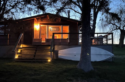Adolphustown Cabin | Rooty’s Way in PEC