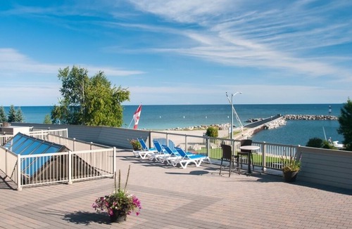 Thornbury Apartment | Royal Harbour Resort - Thornbury ON