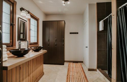 Saint-Faustin-Lac-Carre Ski Chalet | Royal Laurentien