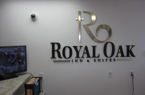 Mackenzie Hotel | Royal Oak Inn and Suites & RV Park