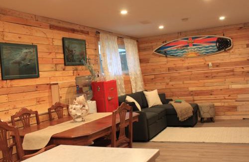 Ucluelet House | Rustic Guest Suite
