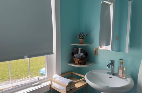 Charlotte's Shore Apartment | Rustic View Suite on PEI