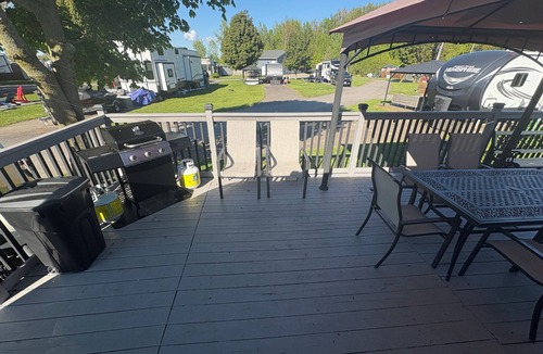 Sherkston House | RV Trailer at Sherkston Shores Resort