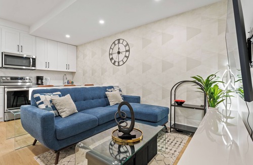 Tuxedo Park House | Safe and Prime location - 5 mins to downtown