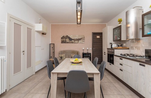 Savoca Apartment | 'Sambuco Junior Suite' Room with Private Balcony, Sea View, Wi-Fi and Air Conditioning