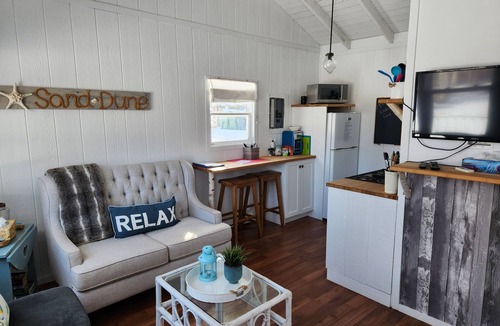 York Cottage | Sand Dune Cottage, 2 BRs, Kitchen, living and a patio