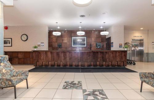 South Lethbridge Hotel | Sandman Hotel Lethbridge