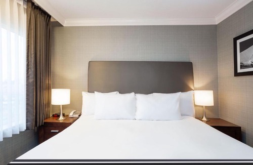 Richmond Hotel | Sandman Hotel Vancouver Airport