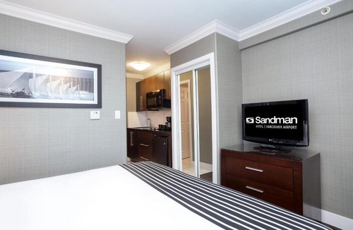 Richmond Hotel | Sandman Hotel Vancouver Airport