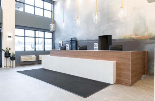 Dartmouth Hotel | Sandman Signature Dartmouth Hotel & Suites