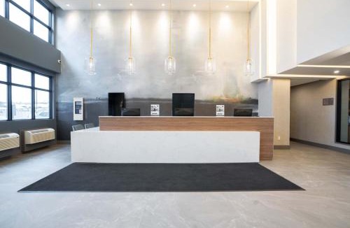 Dartmouth Hotel | Sandman Signature Dartmouth Hotel & Suites