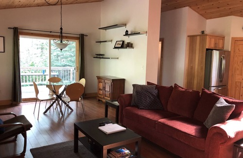 Victoria Beach Cabin | Sandy Bay Cottage