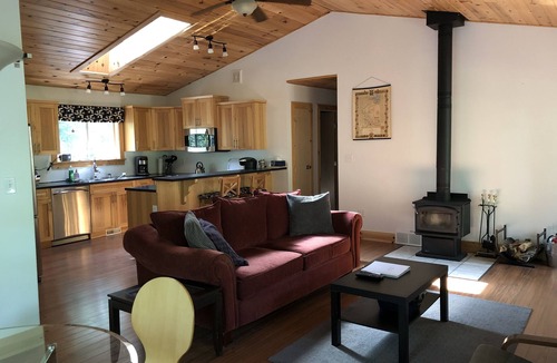 Victoria Beach Cabin | Sandy Bay Cottage
