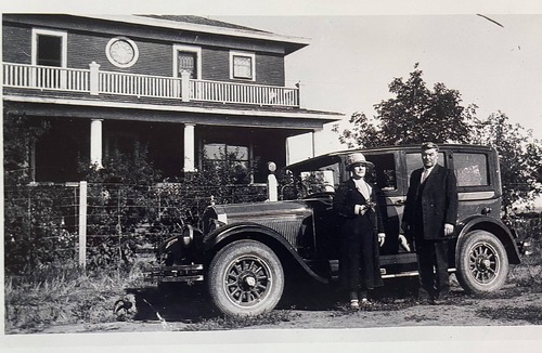 Clavet House | Saskatoon’s Crown Jewel: Victorian Mansion w Forest Views, Timeless Elegance
