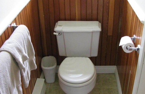 Agassiz Bed & Breakfast | Sasquatch Crossing Eco Lodge B&B
