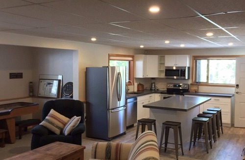 Mount Baldy House | Sauna Suite On the Run Ski Chalet