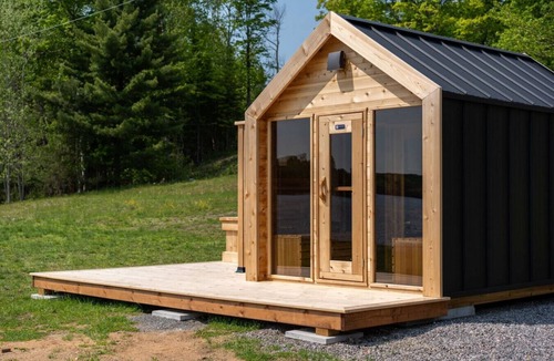 Algonquin Highlands Cabin | Sauna Trail Hideaway at Dimensions | Cabin Seven