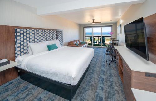 Regional District of Nanaimo Hotel | Sea Edge Beachside Hotel