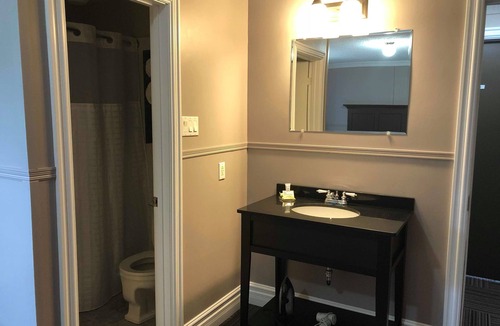 Port Union Hotel | Seaport Inn