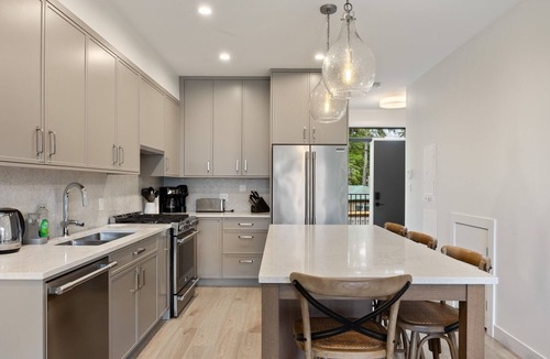 Black Creek House | Seas the Day at THE BEACH HOUSE