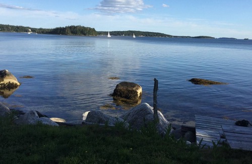 Boutiliers Point Cottage | Seaside retreat 30 minutes from downtown Halifax
