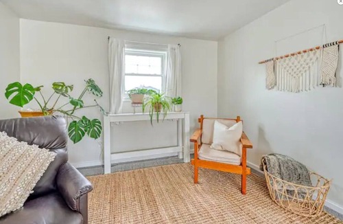 Carleton Place Apartment | Secondary suite in the heart of Carleton Place!