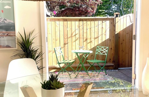 Delta House | Self Contained Suite in a lovely beachside village close to downtown Vancouver