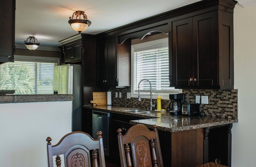 Hatzic Other | Serene 3BR Cabin on 8 Acre Farm